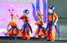 Musical Múltipla em Cena Kids "Aventura no fundo do Mar" (Educação Infantil)
