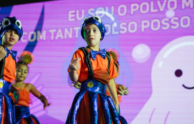 Musical Múltipla em Cena Kids "Aventura no fundo do Mar" (Educação Infantil)