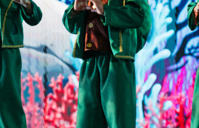 Musical Múltipla em Cena Kids "Aventura no fundo do Mar" (Educação Infantil)