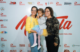 Musical Múltipla em Cena Kids "Aventura no fundo do Mar" (Educação Infantil)