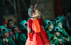 Musical Múltipla em Cena Kids "Aventura no fundo do Mar" (Educação Infantil)