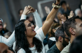 Musical Múltipla em Cena Kids "Aventura no fundo do Mar" (Educação Infantil)