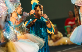 Musical Múltipla em Cena Kids "Aventura no fundo do Mar" (Educação Infantil)