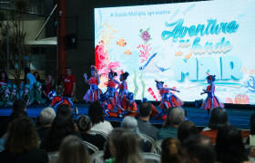 Musical Múltipla em Cena Kids "Aventura no fundo do Mar" (Educação Infantil)