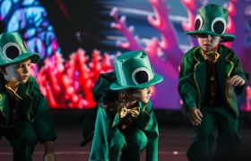 Musical Múltipla em Cena Kids "Aventura no fundo do Mar" (Educação Infantil)