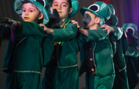 Musical Múltipla em Cena Kids "Aventura no fundo do Mar" (Educação Infantil)
