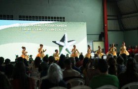 Musical Múltipla em Cena Kids "Aventura no fundo do Mar" (Educação Infantil)
