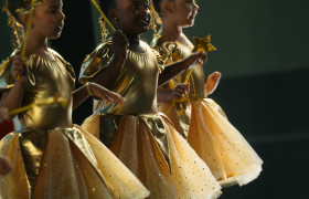 Musical Múltipla em Cena Kids "Aventura no fundo do Mar" (Educação Infantil)