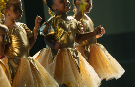 Musical Múltipla em Cena Kids "Aventura no fundo do Mar" (Educação Infantil)