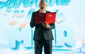 Musical Múltipla em Cena Kids "Aventura no fundo do Mar" (Educação Infantil)