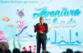 Musical Múltipla em Cena Kids "Aventura no fundo do Mar" (Educação Infantil)