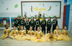 Musical Múltipla em Cena Kids "Aventura no fundo do Mar" (Educação Infantil)