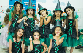 Musical Múltipla em Cena Kids "O mágico de Oz" (Anos Iniciais)