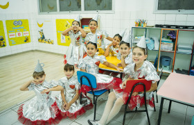 Musical Múltipla em Cena Kids "O mágico de Oz" (Anos Iniciais)