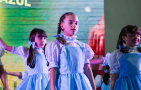Musical Múltipla em Cena Kids "O mágico de Oz" (Anos Iniciais)