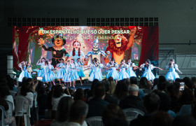 Musical Múltipla em Cena Kids "O mágico de Oz" (Anos Iniciais)