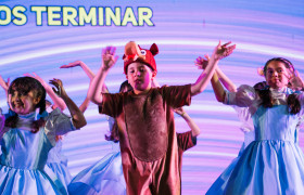 Musical Múltipla em Cena Kids "O mágico de Oz" (Anos Iniciais)