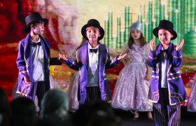 Musical Múltipla em Cena Kids "O mágico de Oz" (Anos Iniciais)