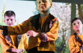 Musical Múltipla em Cena Kids "O mágico de Oz" (Anos Iniciais)