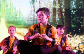 Musical Múltipla em Cena Kids "O mágico de Oz" (Anos Iniciais)