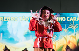Musical Múltipla em Cena Kids "O mágico de Oz" (Anos Iniciais)