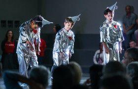 Musical Múltipla em Cena Kids "O mágico de Oz" (Anos Iniciais)