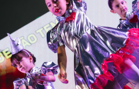 Musical Múltipla em Cena Kids "O mágico de Oz" (Anos Iniciais)