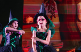 Musical Múltipla em Cena Kids "O mágico de Oz" (Anos Iniciais)